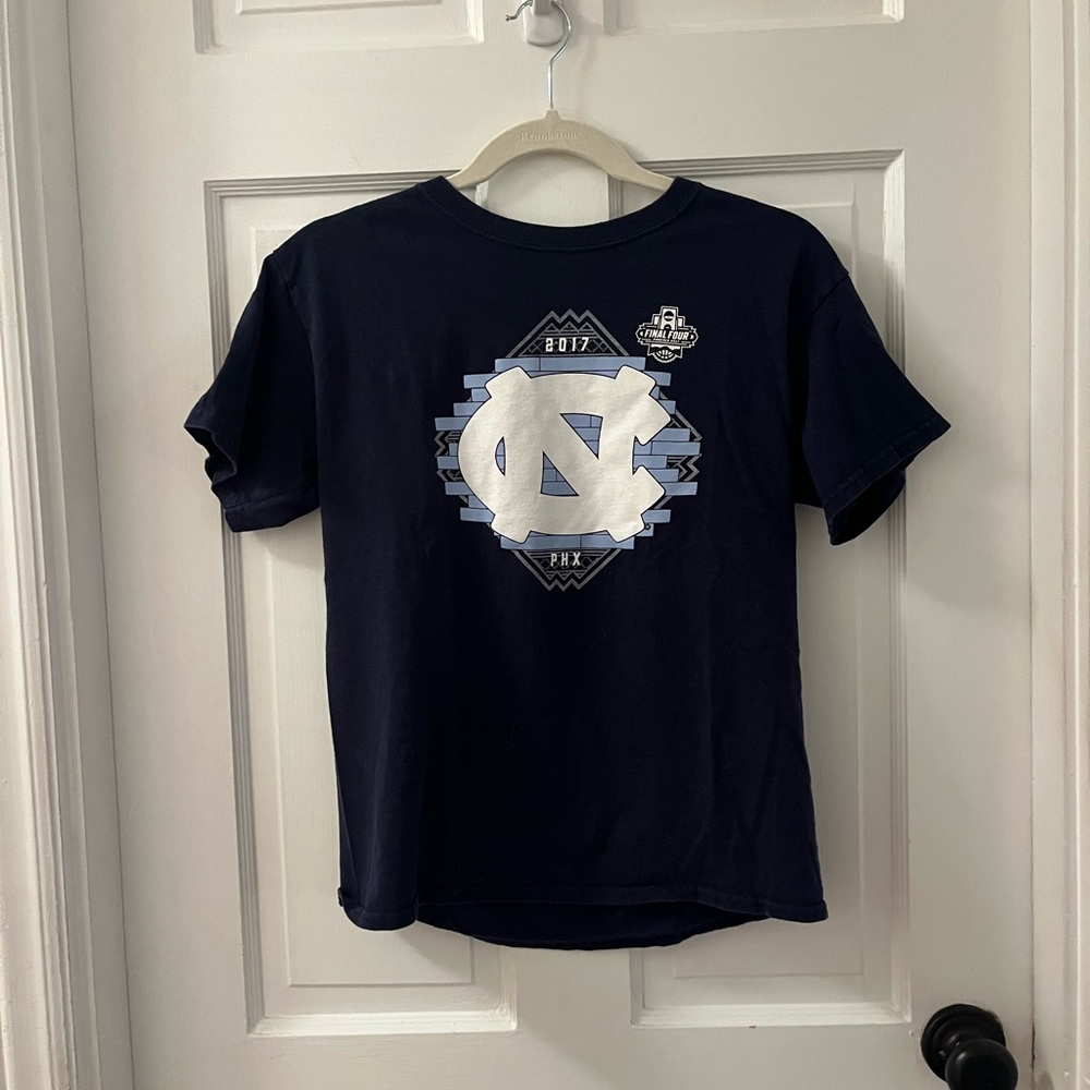 Kids Carolina Tar-Heels Graphic T-Shirt!